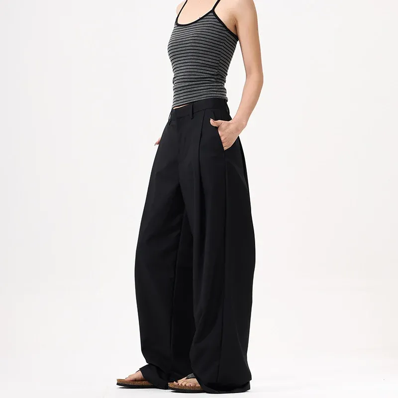 Damen Palazzo‑Hose mit extra weitem Bein, verdecktem Reißverschluss und Bügelfalte Echo Archiv