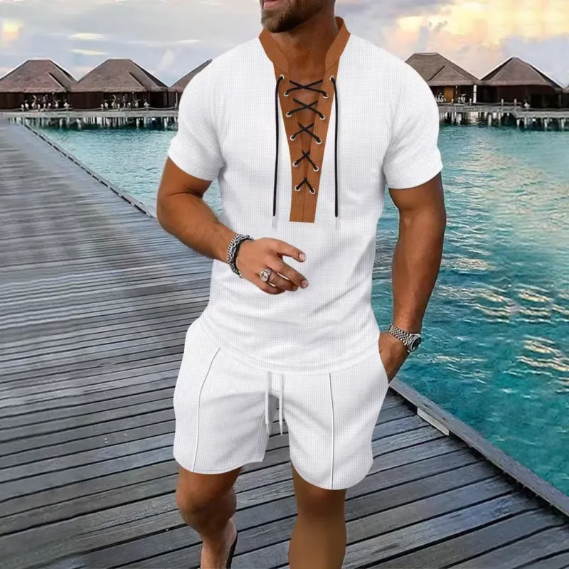 Herren Sportliches Oberteil mit modischer Schnürung und Shorts – Marzano