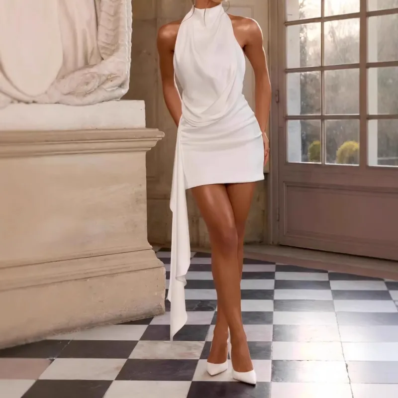 Damen Elegantes Wickelkleid mit asymmetrischem Saum – Élara